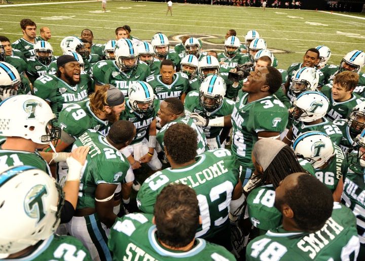 Battle in the Athletic American Conference West: Tulane vs SMU