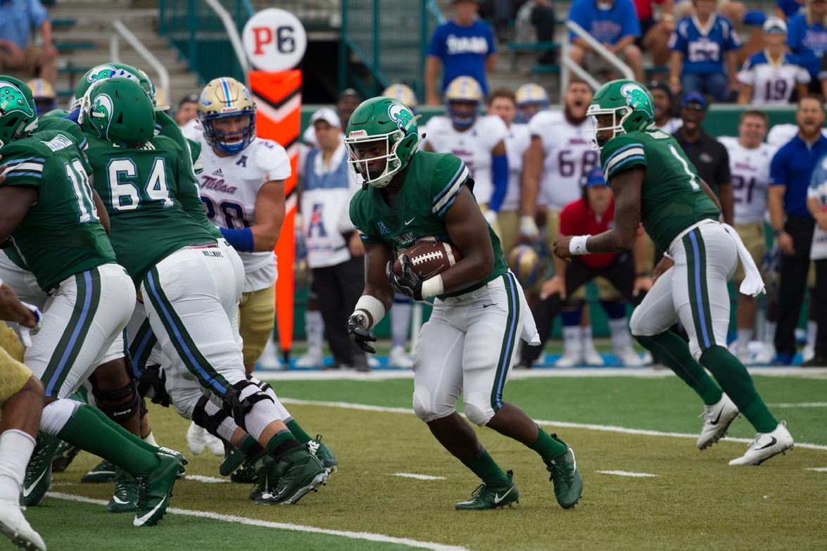 Tulane Football’s Dontrell Hilliard Named LSWA Offensive Player of the Week