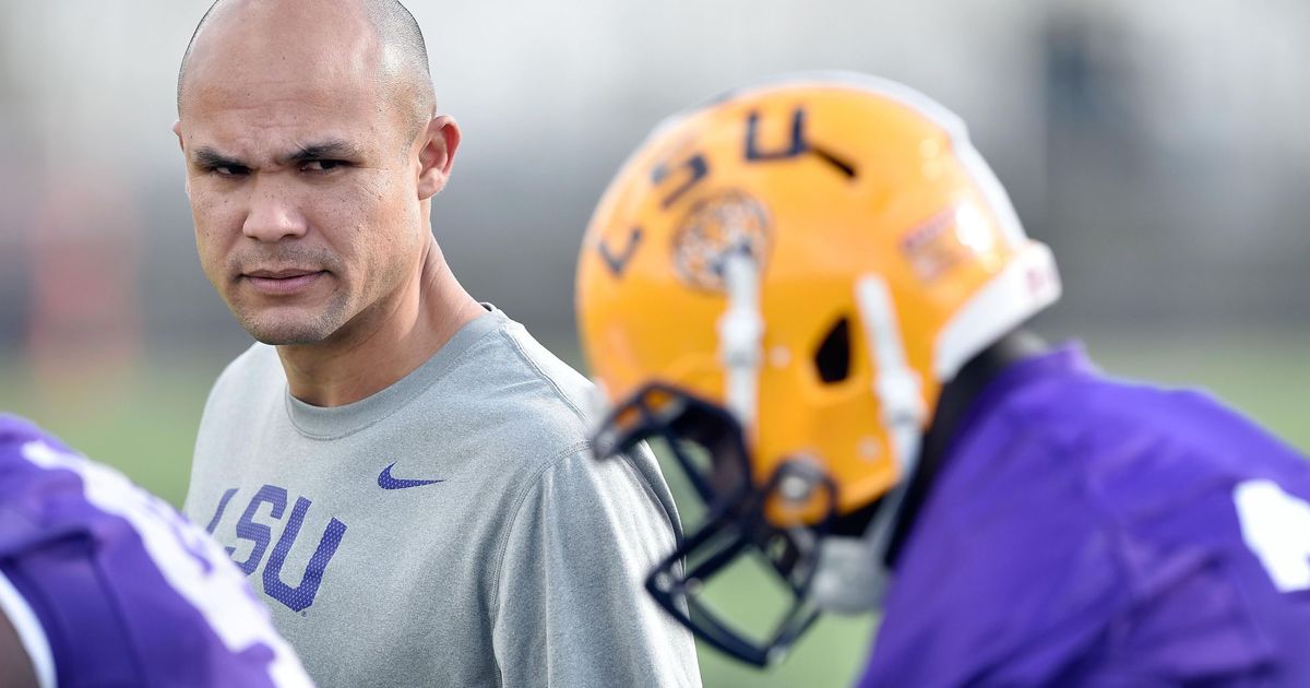 ARANDA GETS CONTRACT EXTENSION; WILL REMAIN AT LSU