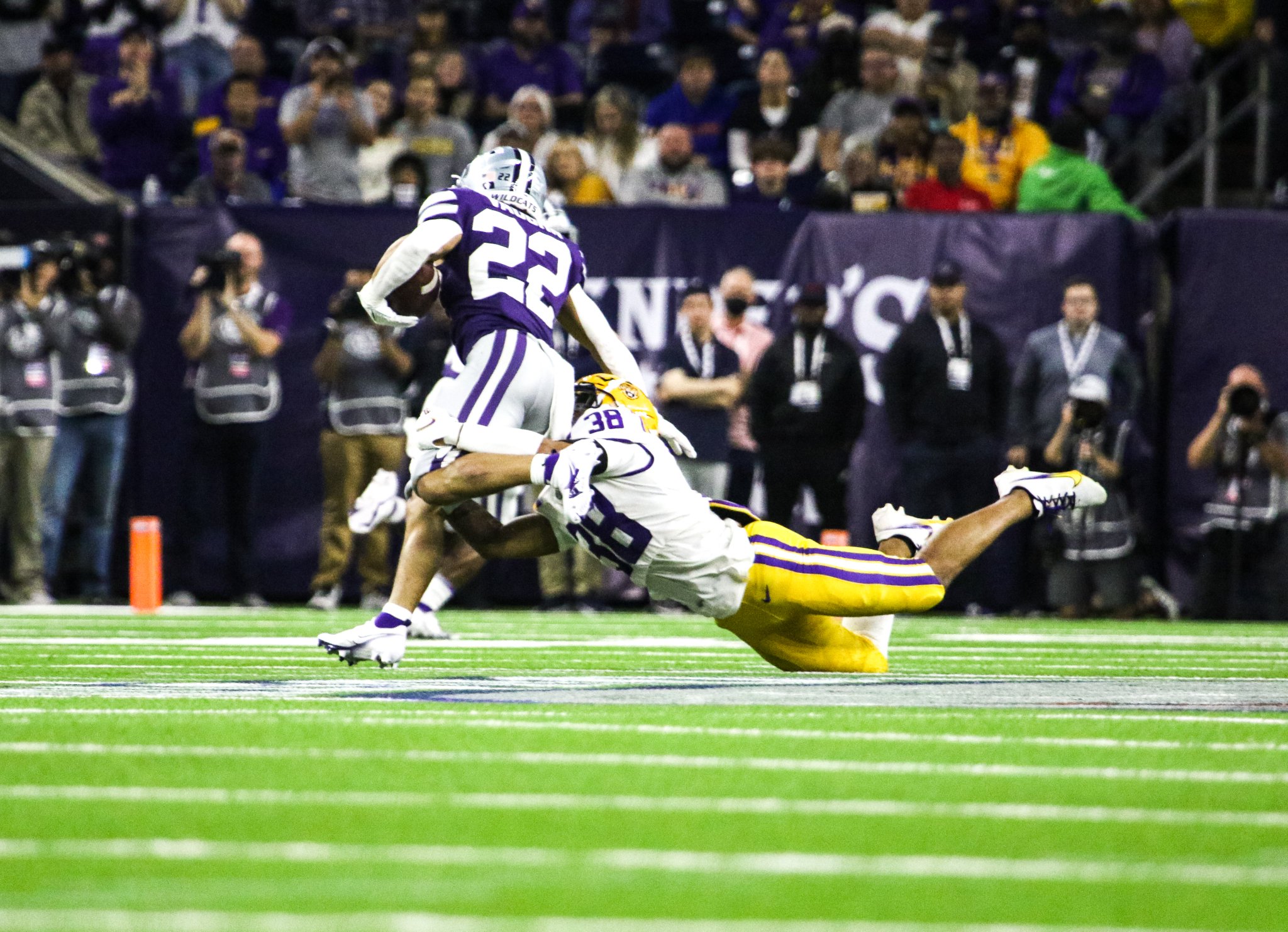 YOUNG TALENT SHINES IN 42-20 LSU LOSS