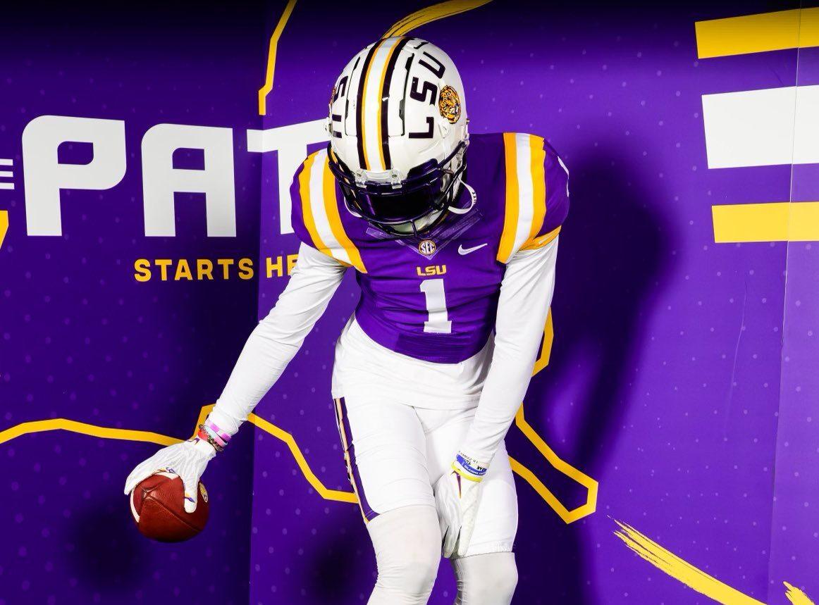 LSU Gets Second Duncanville Commit in Two Days in 2025 5 Star WR Dakorien Moore