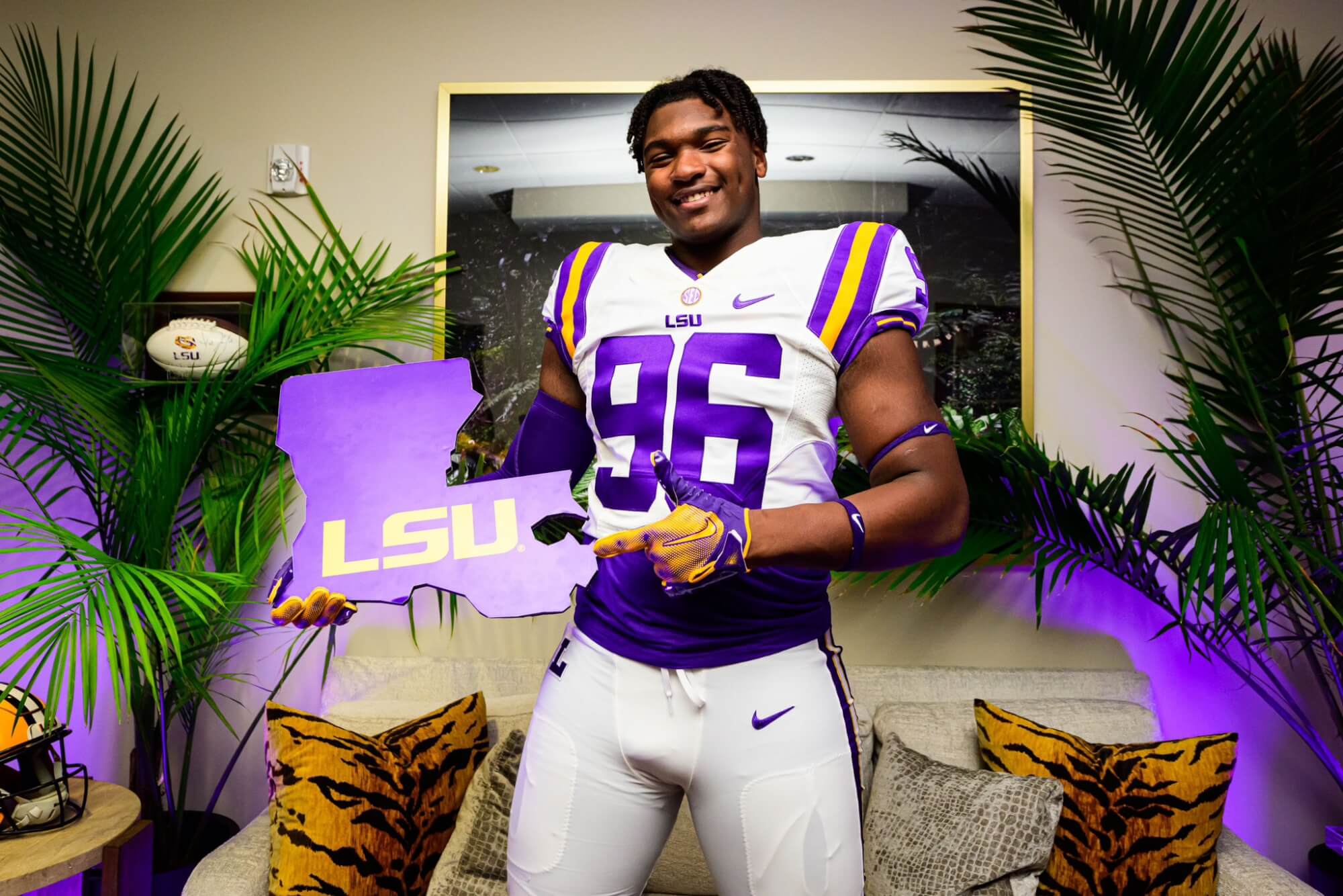 A First Look at LSU’s 2024 Class After National Signing Day