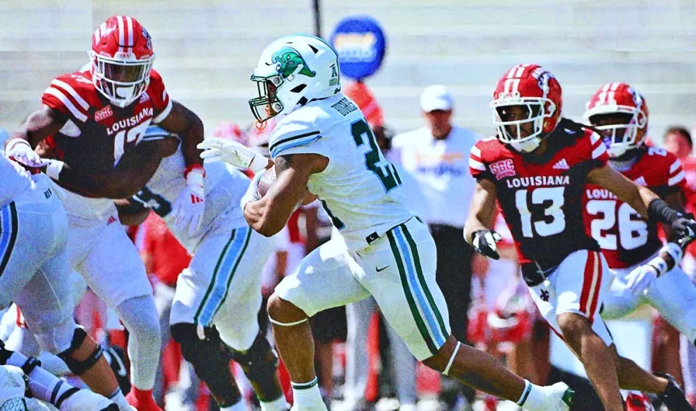 Green Wave Roll Against the Cajuns