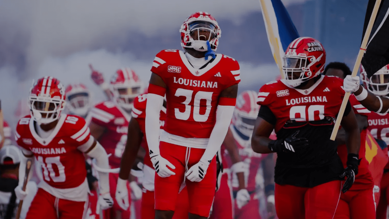 CAJUNS TAKE A LATE “LUNCH,” EARNS EPIC COMEBACK WIN, 54-51