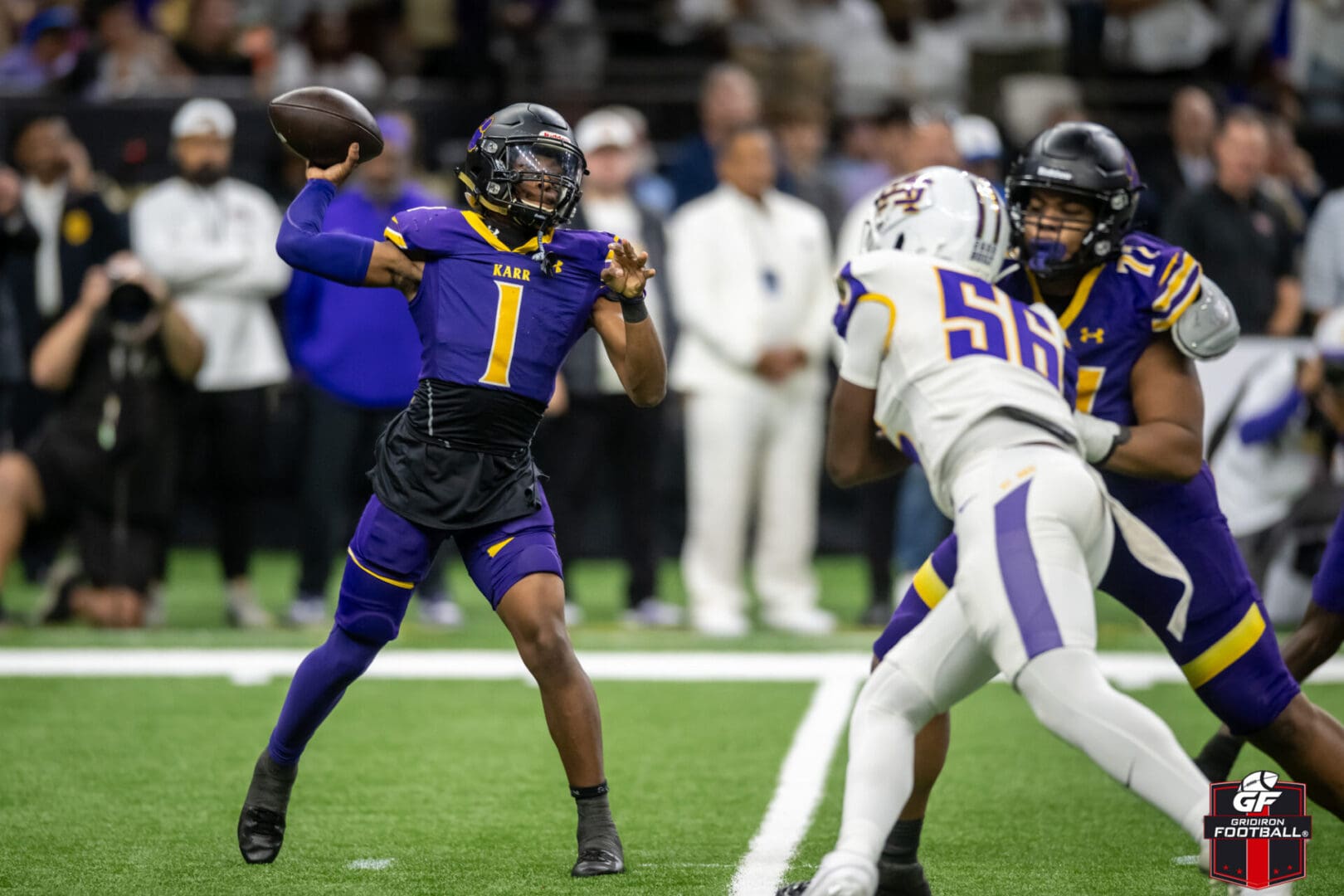 Edna Karr Pulls Away From St. Augustine 49-14 For Second Straight Undefeated State Championship